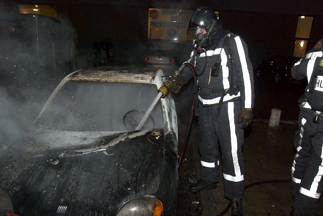 2011/2/20110101b 003 Autobrand Evertsweertplantsoen.jpg